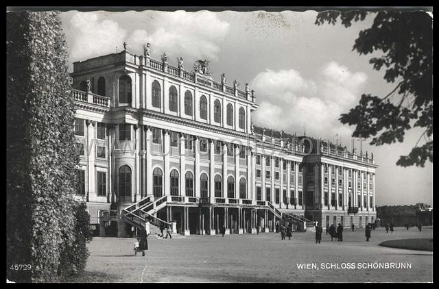 Collezionismo di cartoline postali